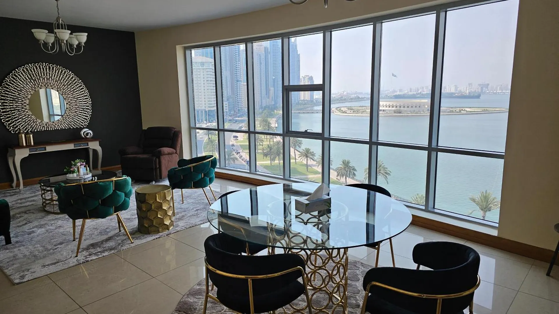 Luxury Private Rooms contacts